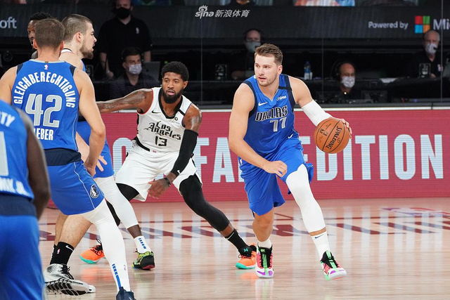 我们每个人 我们每个人