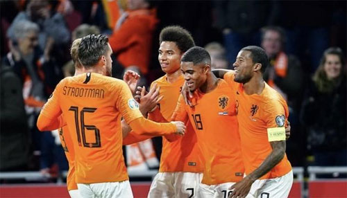 的引援动作 的引援动作