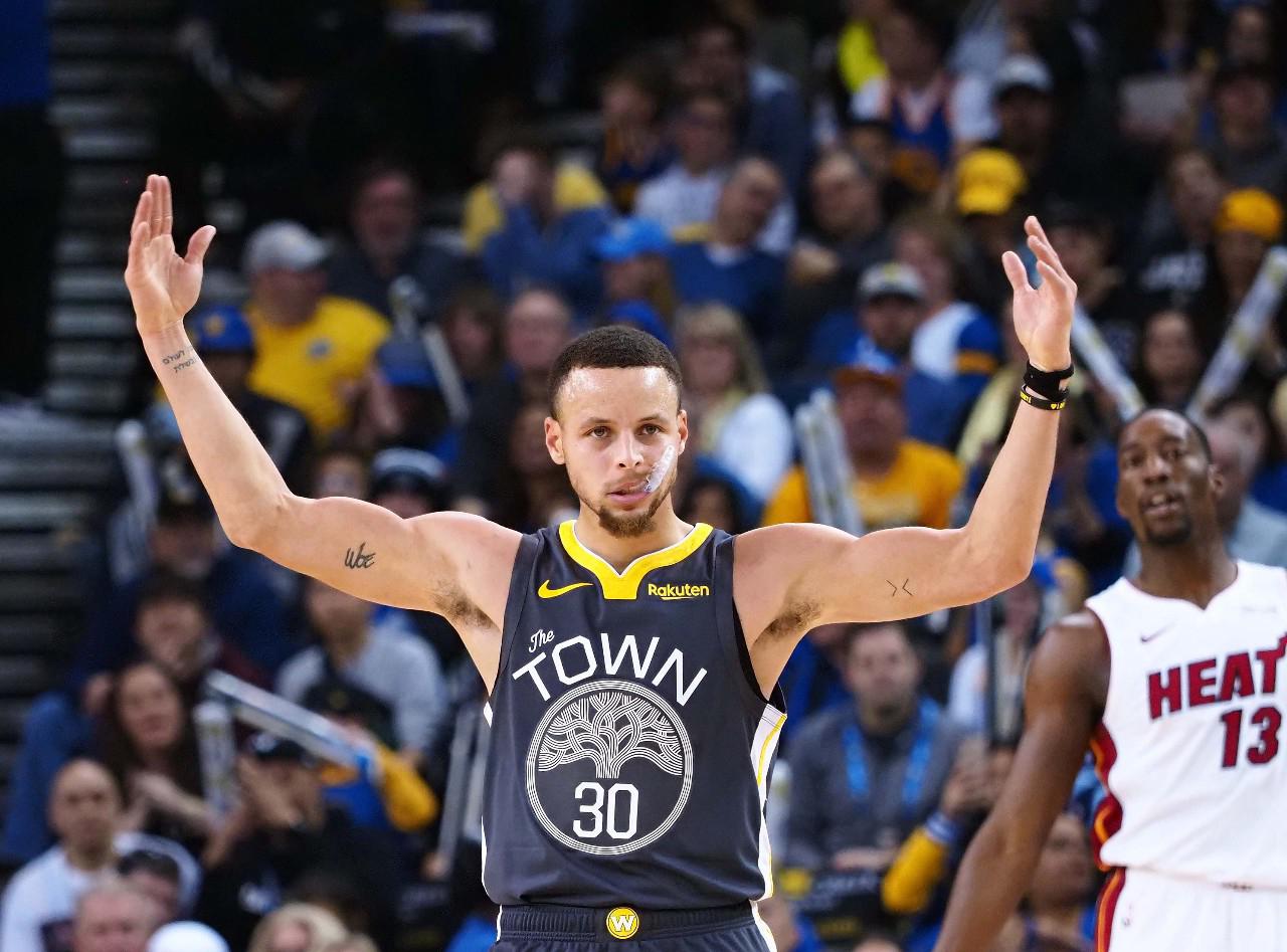 对比之下 对比之下