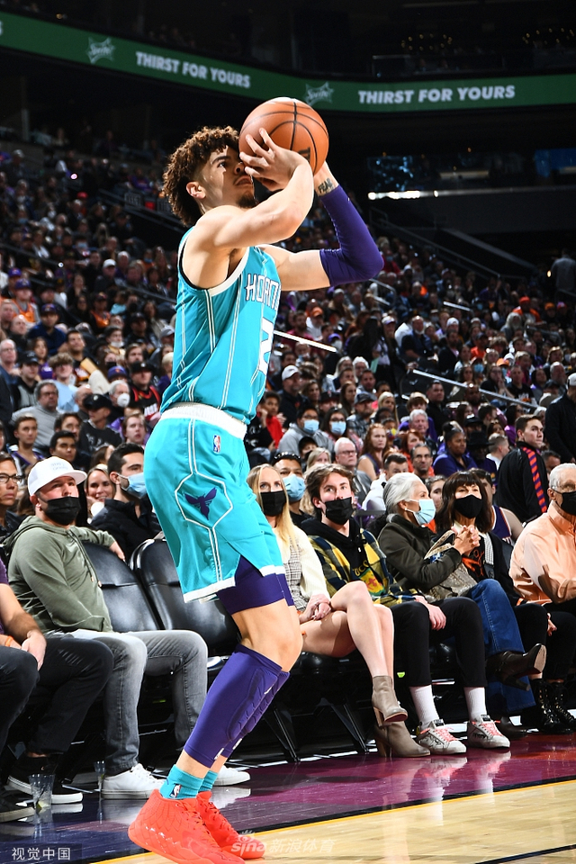 控球被割裂 控球被割裂