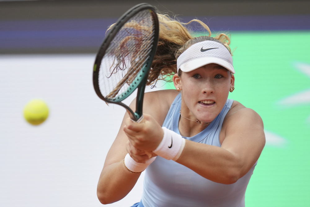 半空间枢纽 半空间枢纽